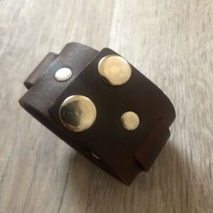 Austrian Brown Leather Bracelet 9”